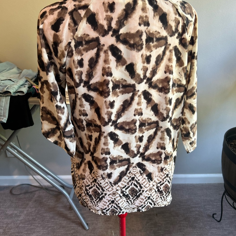 Belle by Kim Gravel Abstract Brown and Cream Blouse